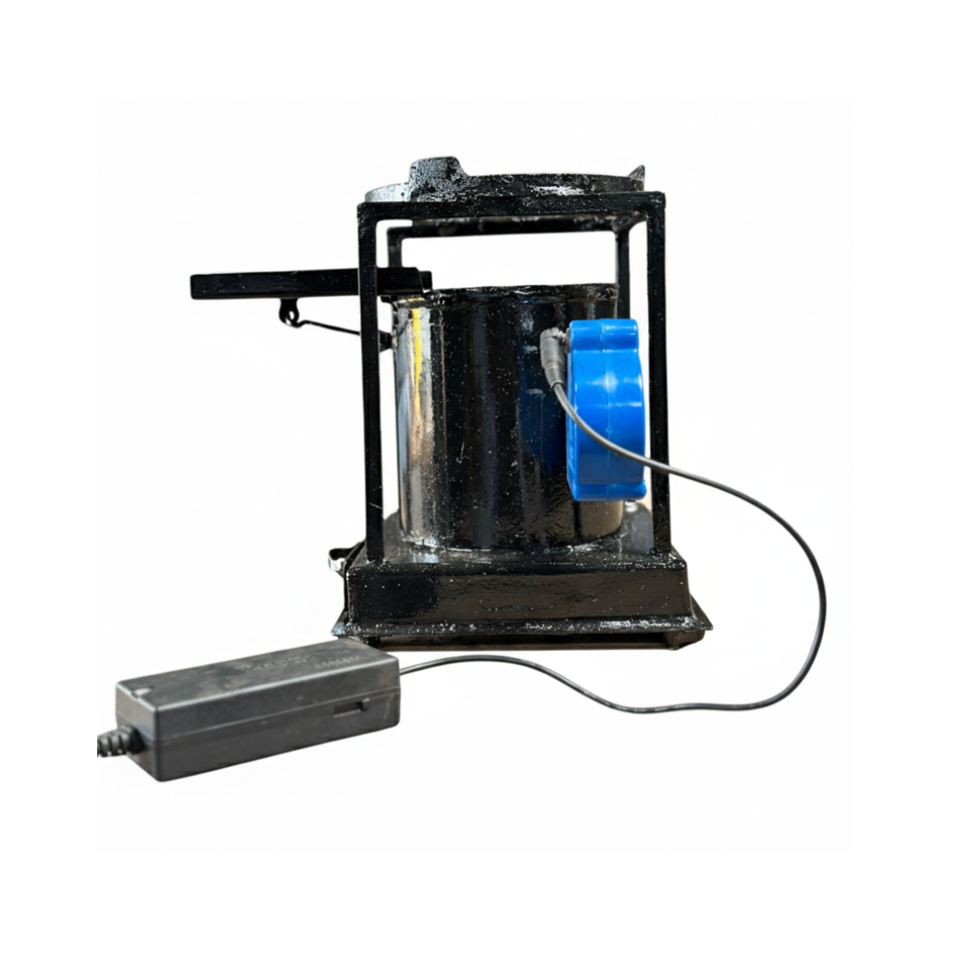 W1 stove with solar panel